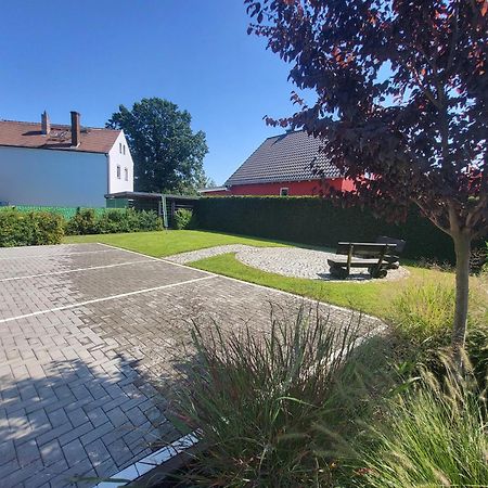 Ferienwohnung "Kleine Auszeit" Og-R Bohlen  Экстерьер фото